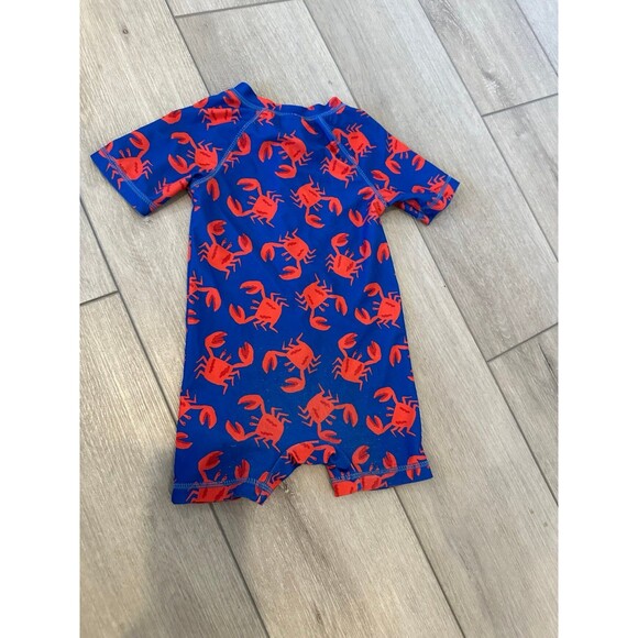Crab Rash Guard Swimsuit 18-24 months red and blue short sleeve Old Navy - Picture 2 of 6